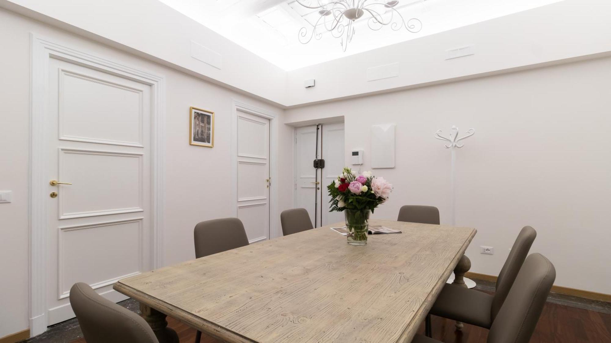 Italianway - Barberini Elegantia Apartments Roma Room photo